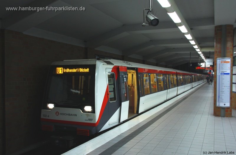 DT4 132-12,HHA-U Bahn,JHL.jpg